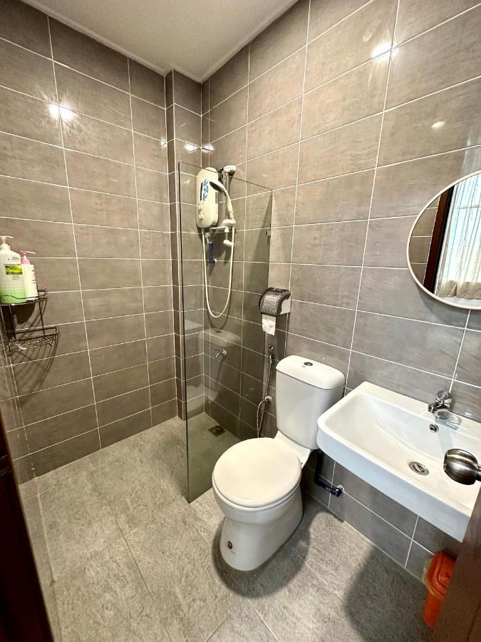 Springfield 3-Storey Cheerful Townhouse #Yoyo Homestay Sandakan Luaran gambar