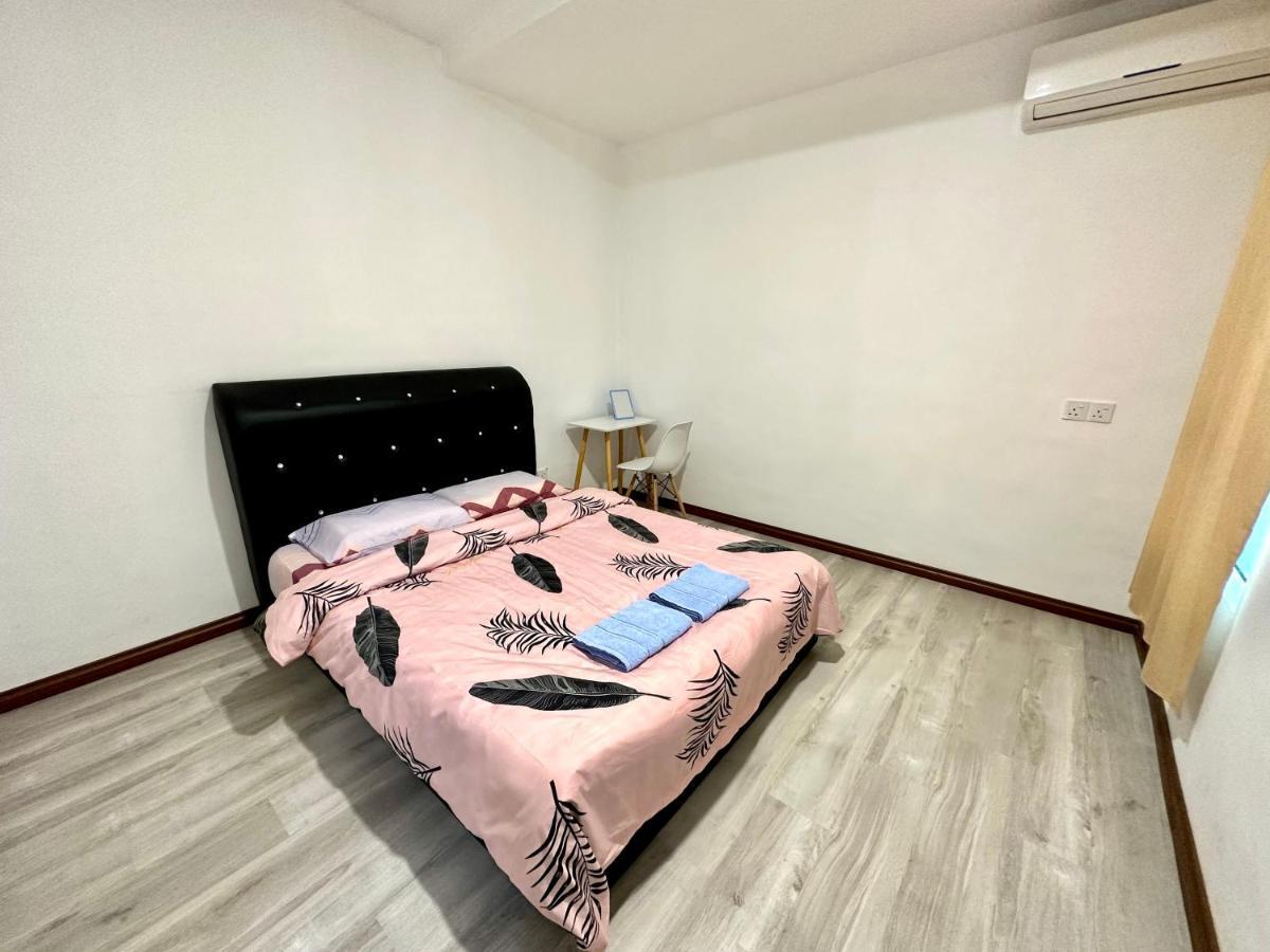 Springfield 3-Storey Cheerful Townhouse #Yoyo Homestay Sandakan Luaran gambar