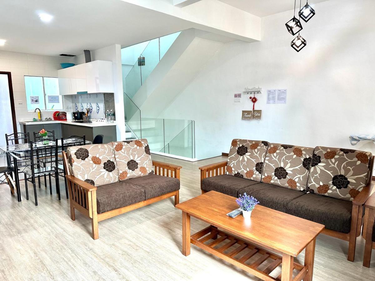 Springfield 3-Storey Cheerful Townhouse #Yoyo Homestay Sandakan Luaran gambar